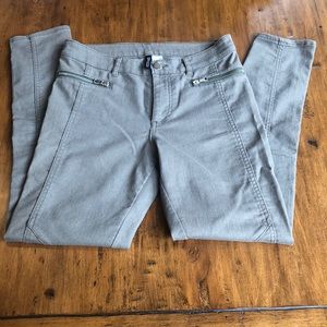 H&M olive green skinny stretch jeans size 6